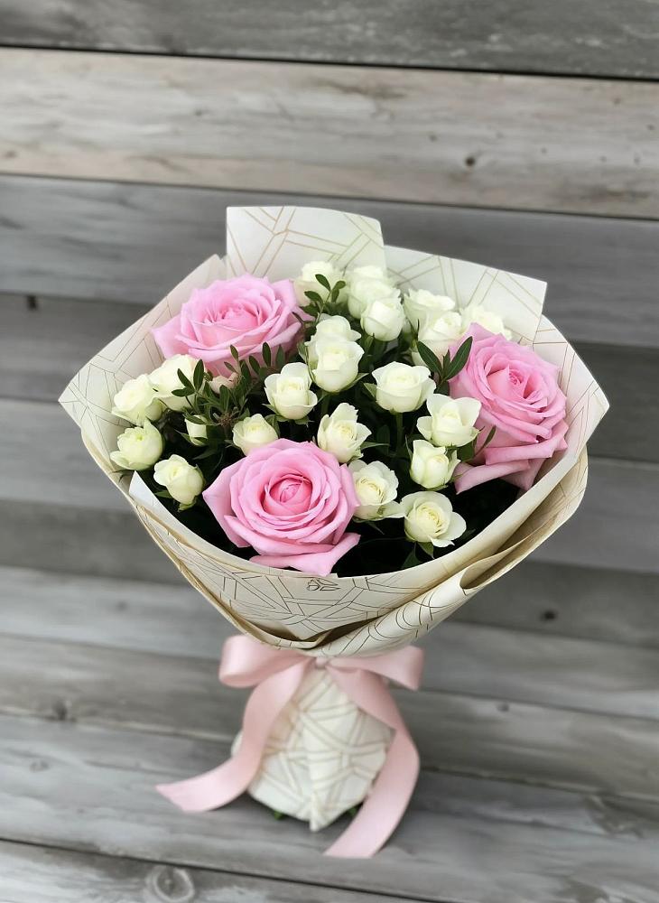 Букет цветов из: Розы в Масловой Пристани