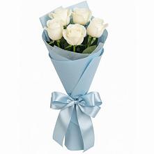 Букет 5 Белых роз Проуд в Масловой Пристани