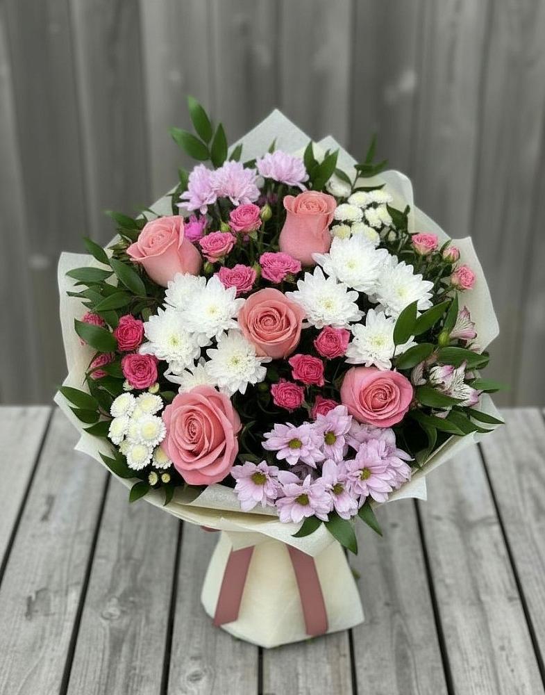 Букет цветов из: Альстромерии, Гвоздики, Розы и Хризантемы в Масловой Пристани