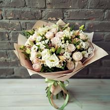 Букет цветов из:  Альстромерии, Розы и Хризантемы в Масловой Пристани