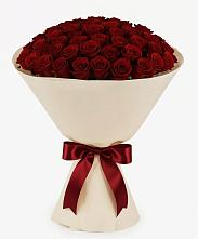 Букет 101 Бордовая роза Блэк Бакарра в Масловой Пристани