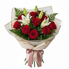 Букет цветов из:  Лилии и Розы в Масловой Пристани