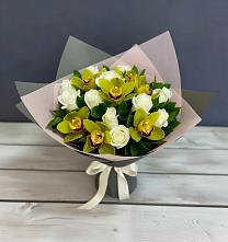 Букет цветов из:  Орхидеи и Розы в Масловой Пристани