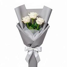 Букет 3 белые розы в Масловой Пристани