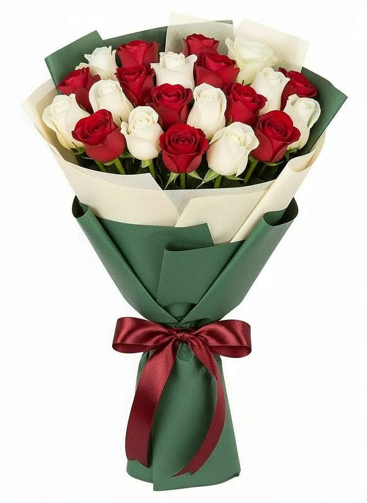 Букет Микс из красных и белых роз в Масловой Пристани