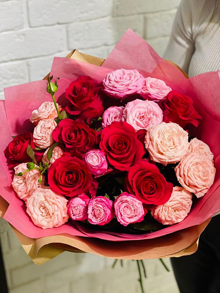 Букет цветов из: Розы в Масловой Пристани