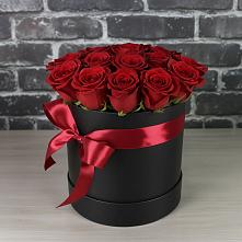 Цветочная композиция из Розы в шляпной коробке в Масловой Пристани