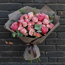 Букет цветов из:  Розы #REPLACE_PRED# Масловой Пристани